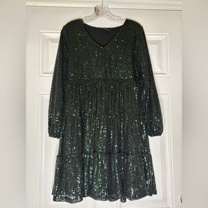 Cable‎ & Gauge Green Sequin   Elegant Stunning Mini Special Occasion Dress